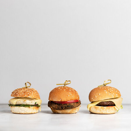 Mini-burgerlar assortisi